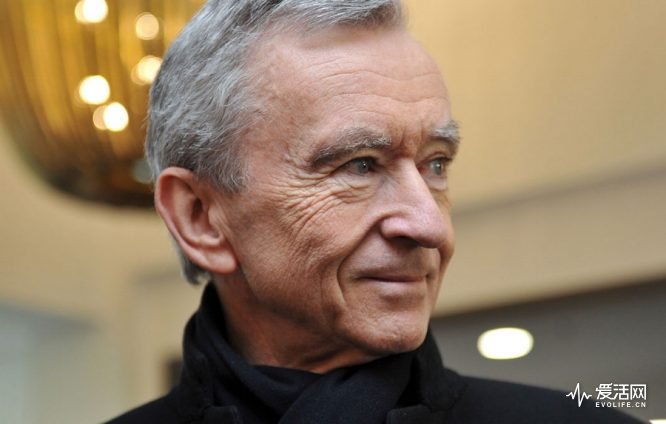 10-bernard-arnault-family